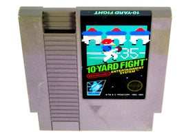 10-Yard Fight [5 Screw] (Nintendo / NES)