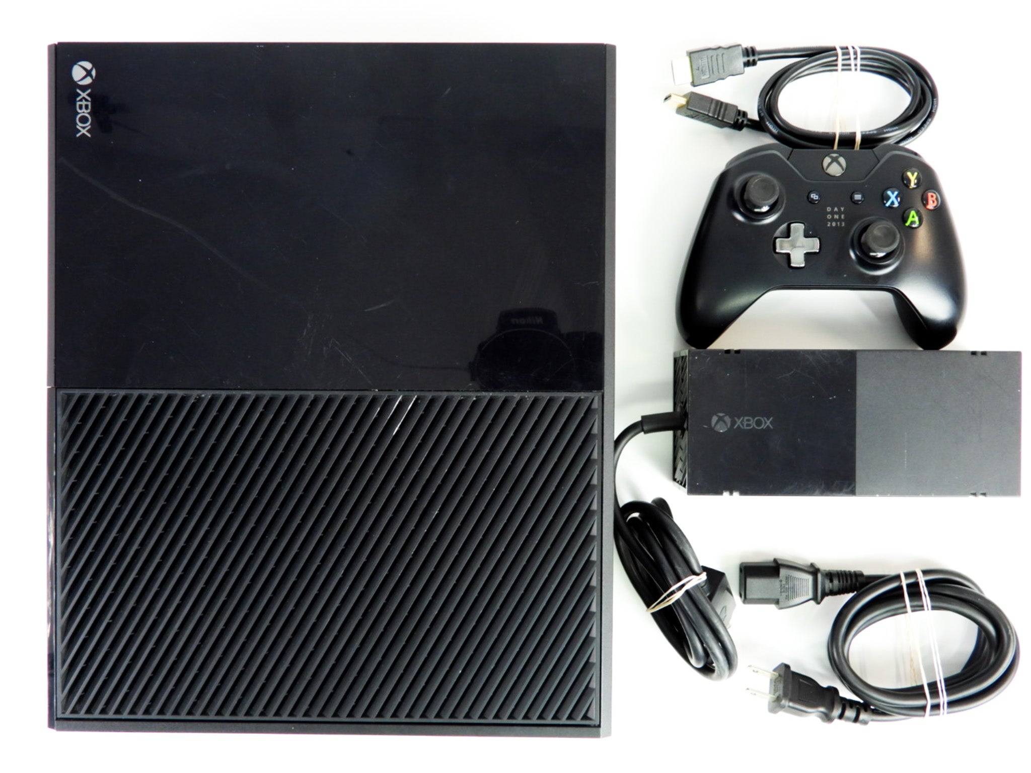 Xbox One 500 GB in Black With Controller deals