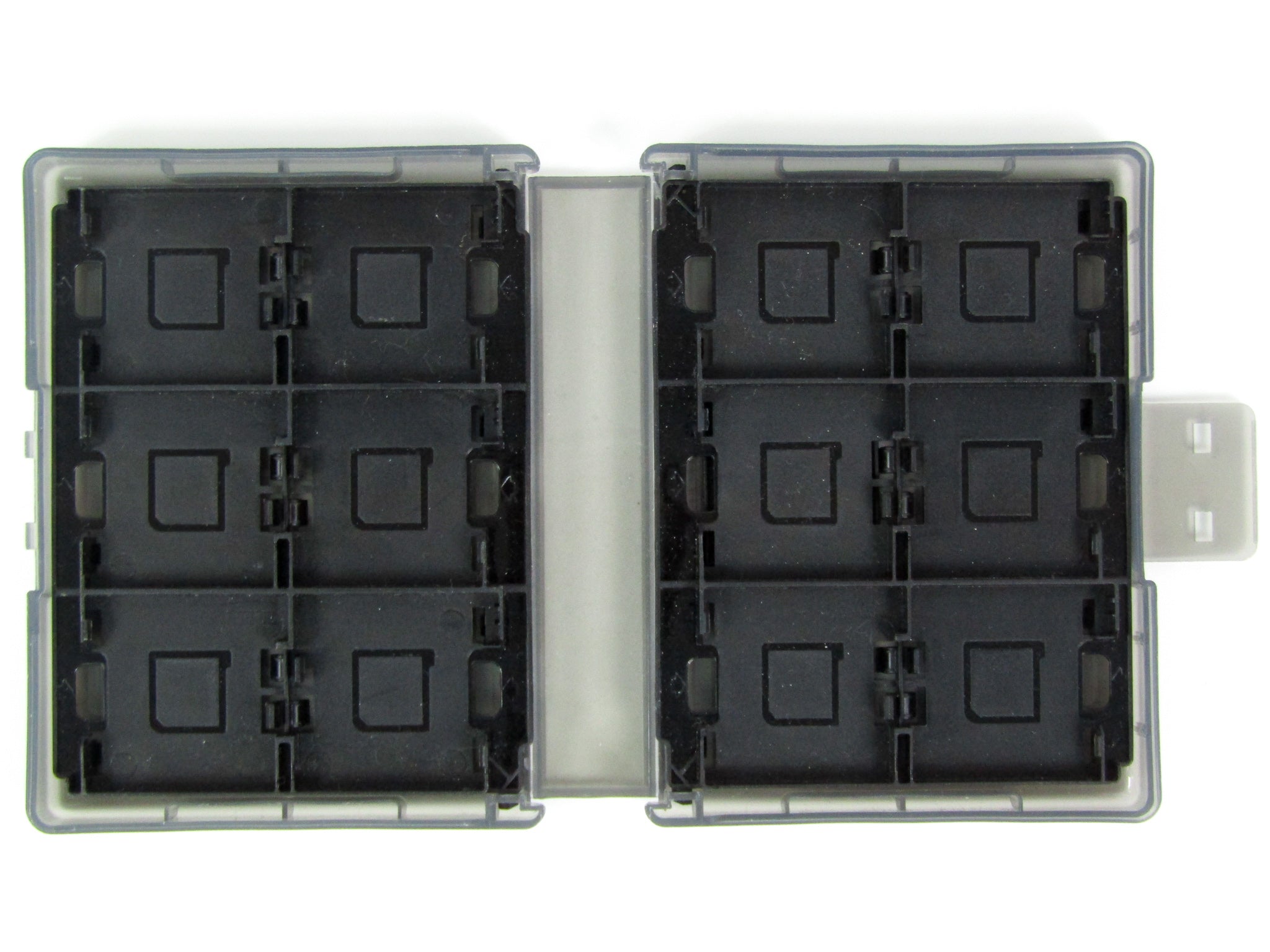 24 Game Card Case (Nintendo 3DS) - RetroMTL