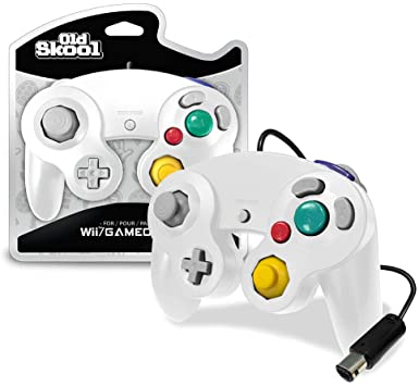 White Wired GameCube Controller [Old Skool] (Nintendo Wii / Gamecube)