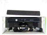 Kinect Sensor With Kinect Adventures [Kinect] (Xbox 360)