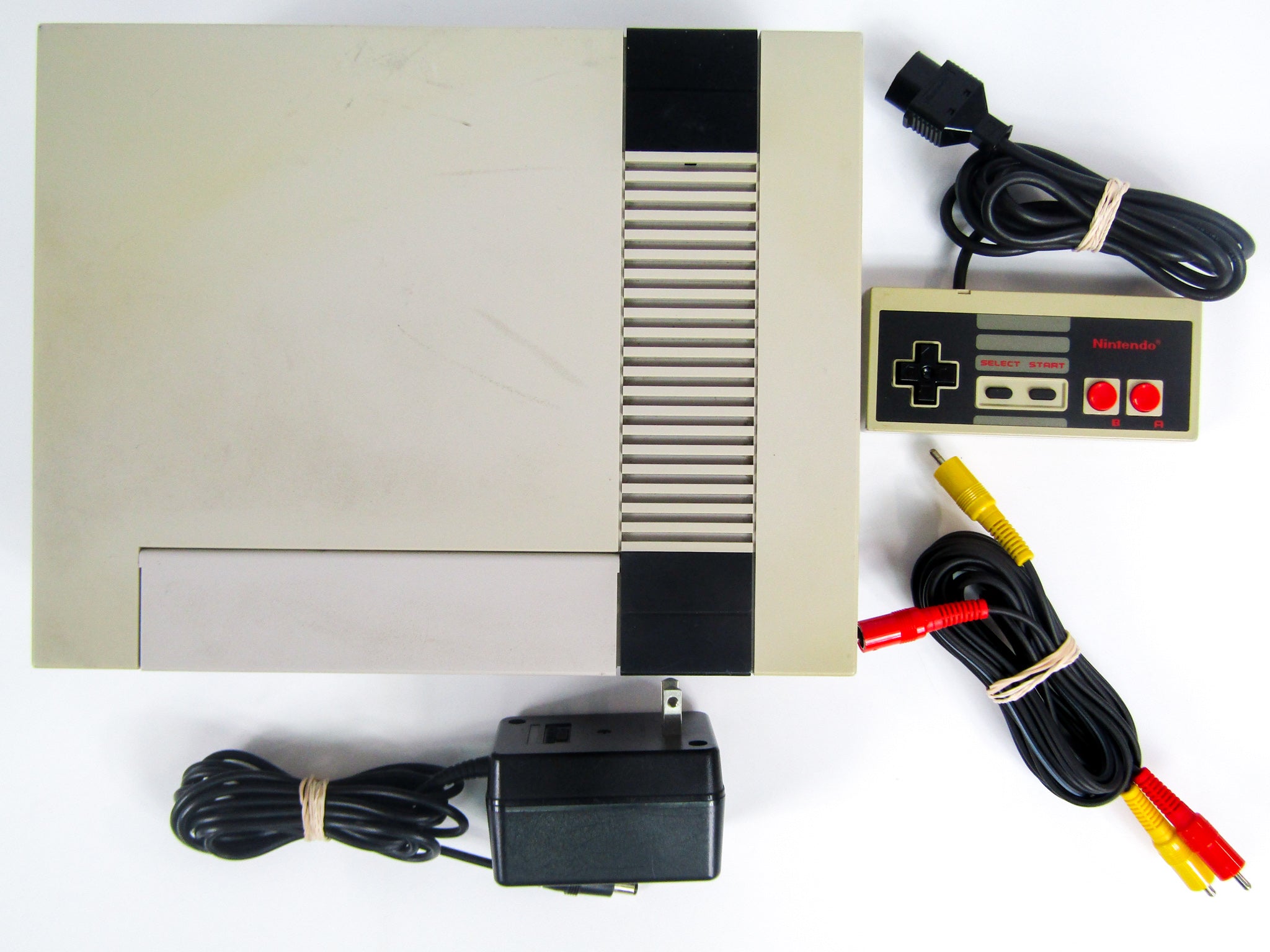 Nintendo NES System – RetroMTL