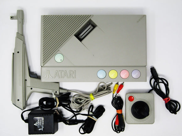 Atari XE System - RetroMTL