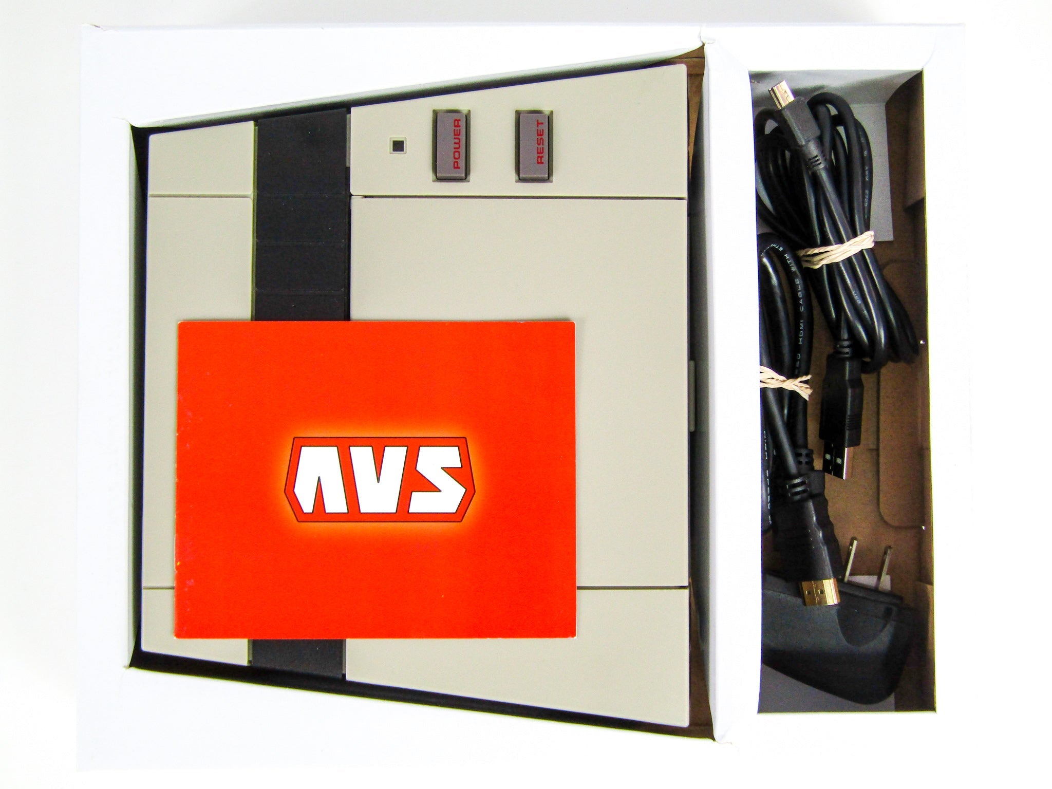 AVS System [RetroUSB] (Nintendo / NES) - RetroMTL